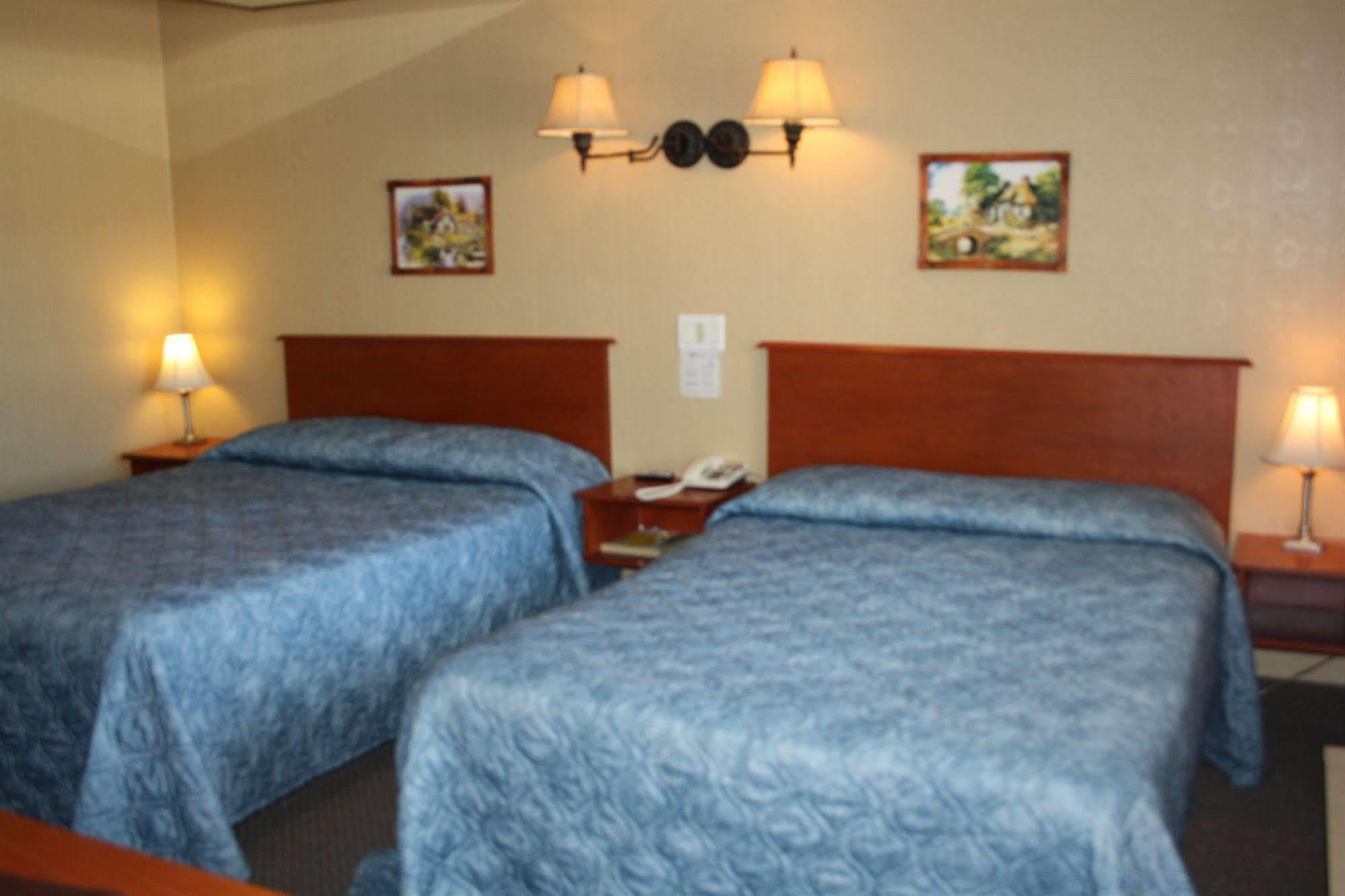 Au Doc Motel Repentigny Exterior foto